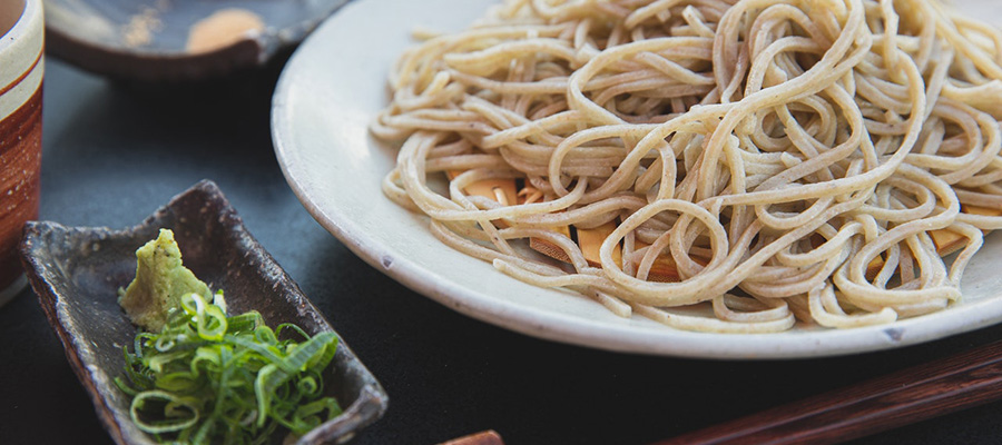 Alga wakame: tu fuente natural de calcio y hierro