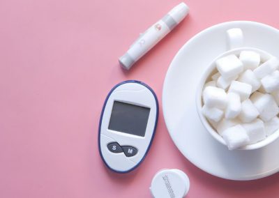 ¿Cuál se considera el mejor edulcorante para diabéticos? Descubre las ventajas del azúcar de abedul y de la stevia natural